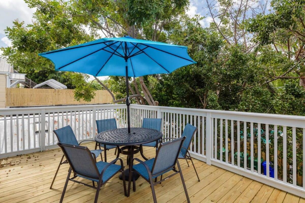 Cloud Suite On Duval Key West Esterno foto